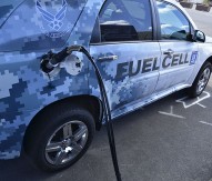 Fuel cell car